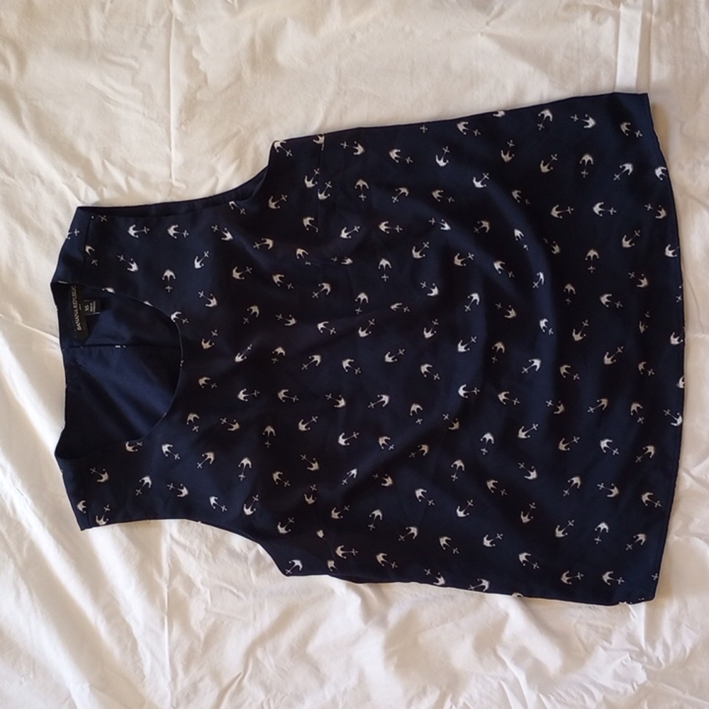 Banana Republic dressy sleeveless blouce